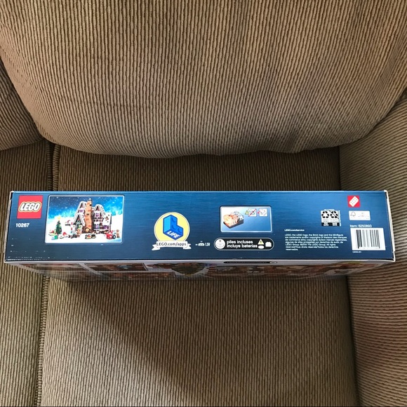 LEGO 10267 Gingerbread House 1477 pieces - NIB - Picture 9 of 15